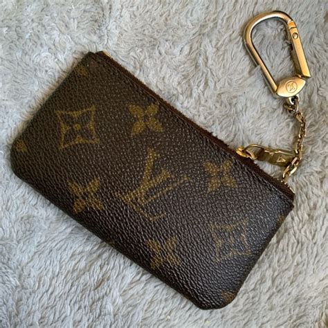 louis vuitton keychain dupe|louis vuitton keychain wallet dupe.